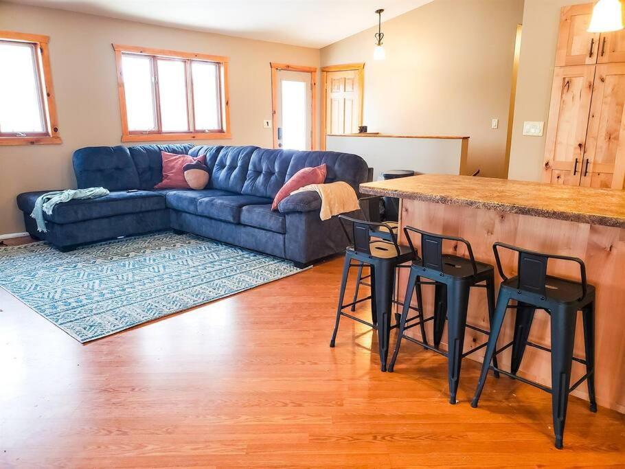 Fall Getaway Resort-3 King Suites, Dog-Friendly Seeley 外观 照片