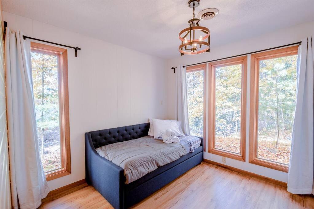 Fall Getaway Resort-3 King Suites, Dog-Friendly Seeley 外观 照片